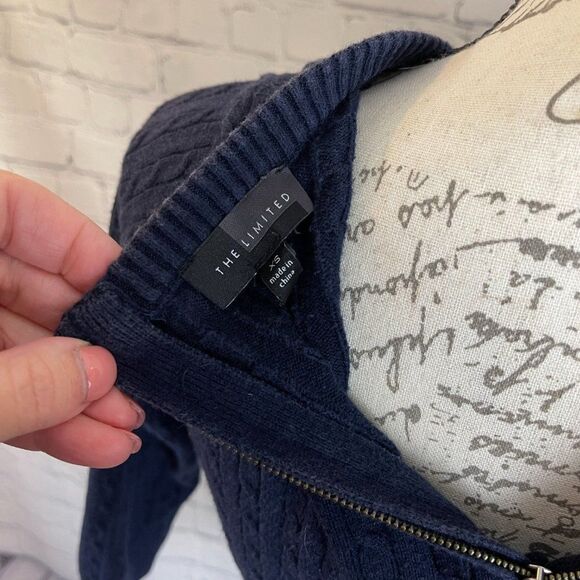 The Limited 3/4 Sleeve Navy Ribbed Sweater with Partial Zip Back - Picture 7 of 8